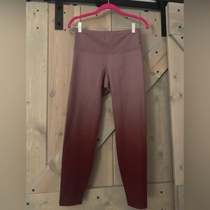 NWOT Old Navy Active Dry Legging